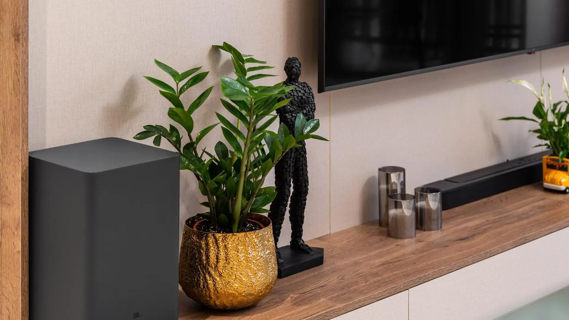 Elegant 2-Bedroom Apartment In Dubai Creek Harbour - By Dustay 0*,  الإمارات العربية المتحدة